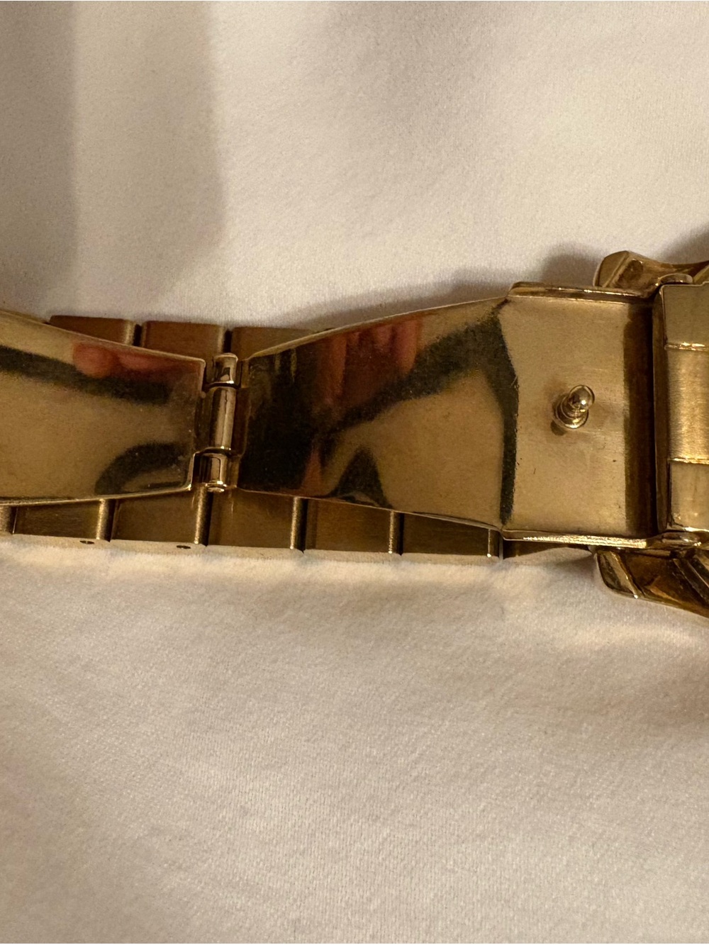 Michael Kors women Gold Watch - Picture 6 of 6